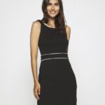 žene haljina na pomak crno/bijela Anna Field 20N8495
